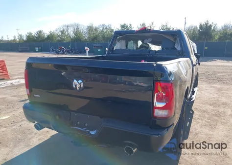 2018 Ram 1500 Express 4X2 6'4 Box z USA, uszkodzony, nr VIN 1C6RR6FT9JS171246